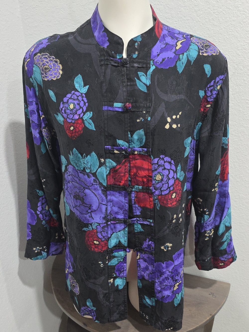 Vtg. Chico's Design Black Floral Mandarin Collar Jacket - Women